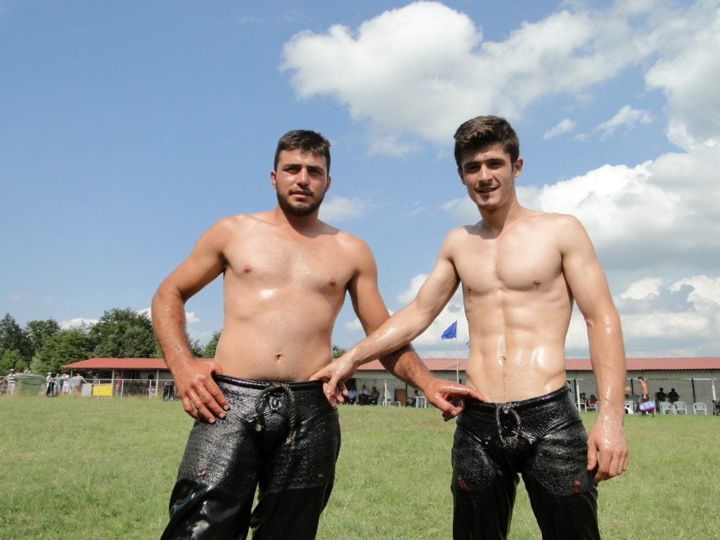 50 Slick Pics Of Greasy Guys Turkish Oil Wrestling