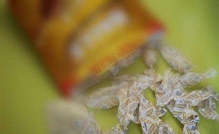 Cough drops to relieve HIV symptoms like dry cough.
