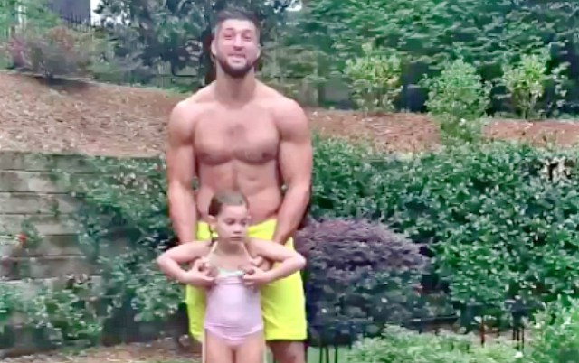 Tim Tebow Shows Off His Ripped Body on Facebook