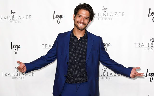 Tyler Posey comes out as gay on Snapchat.