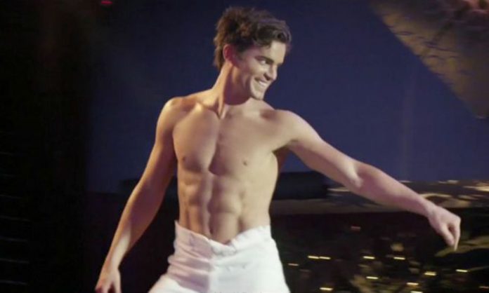 Matt Bomer S Rookie Broadway Mistake Left Him Naked Onstage Gayety