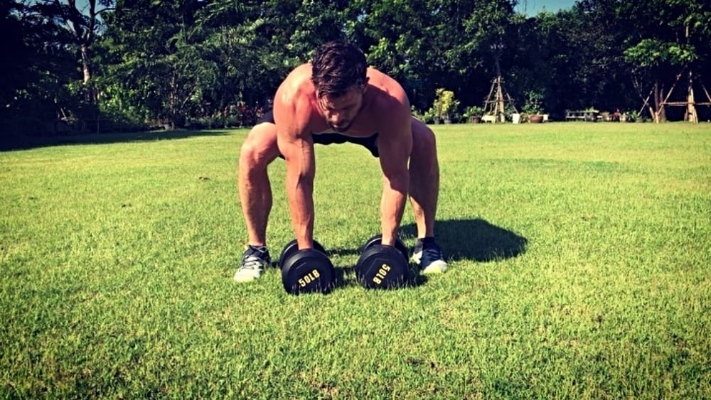 Watch Chris Hemsworth Work Out Really, Really Hard