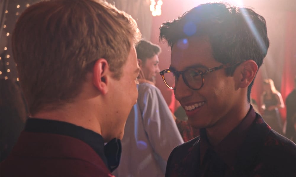 'High School Musical' Introduces Gay Teen Romance on Disney+
