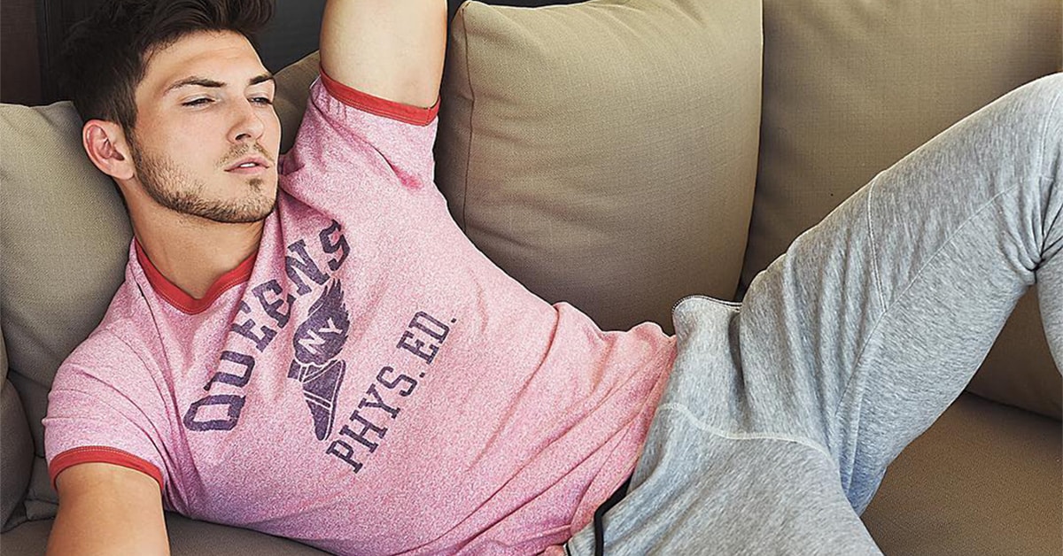 21 Photos of Guys in Grey Sweatpants Gayety