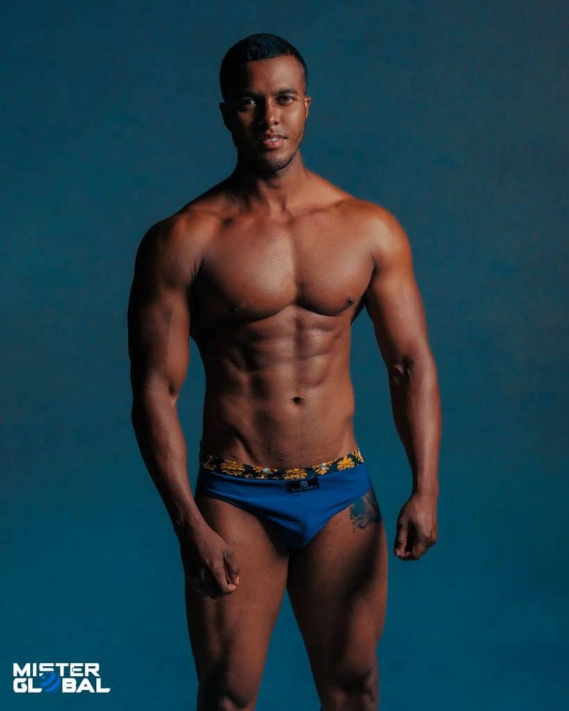 Swimsuit Mister Global Ecuador