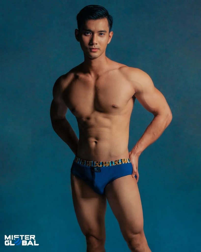 Swimsuit Mister Global Laos