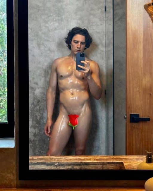 Cody Fern naked selfie