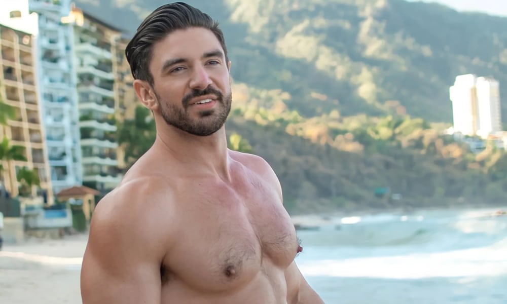 Singer-songwriter Steve Grand has captured everyone's attention by sharing a revealing selfie on social media to promote his Grand Axis underwear brand.